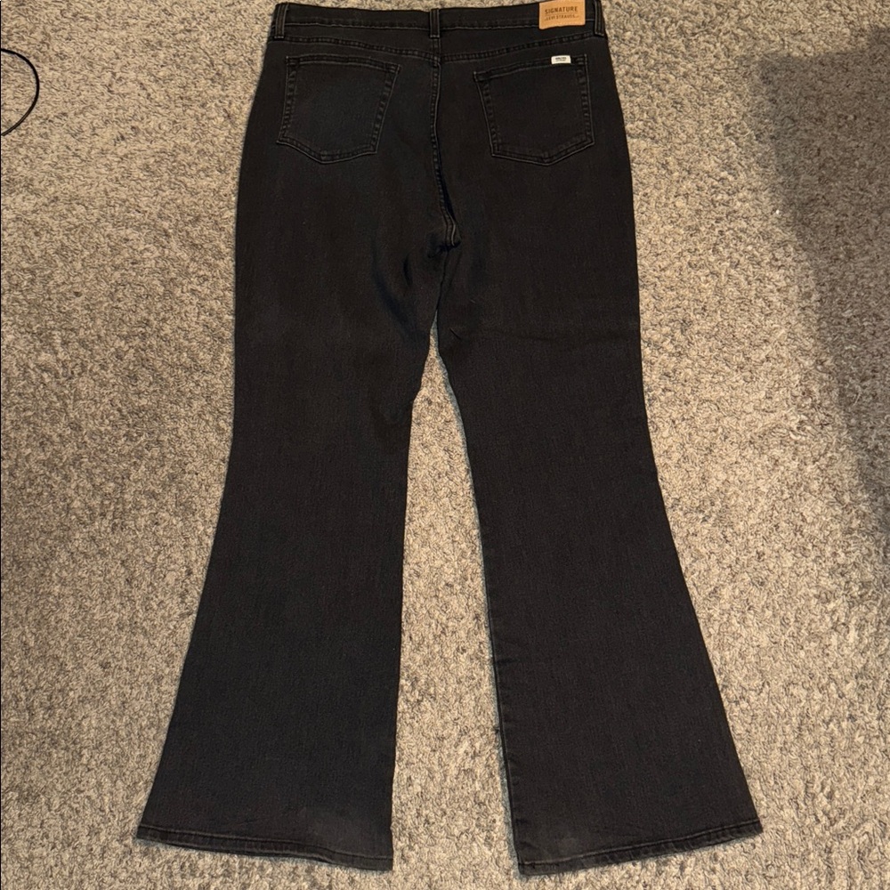 🖤NWOT LEVI STRAUSS SIGNATURE BLACK HERITAGE HIGH-RISE FLARE SIZE 16🖤 - Picture 13 of 13